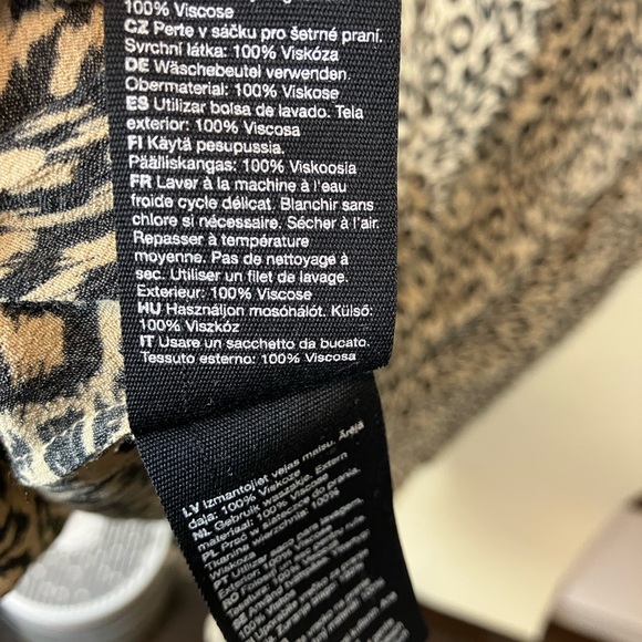 & Other Stories Leopard Print Dress - Picture 7 of 7